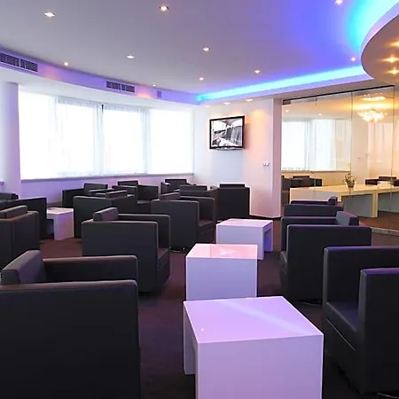 Hotel Tempus Club Garni Pressburg
